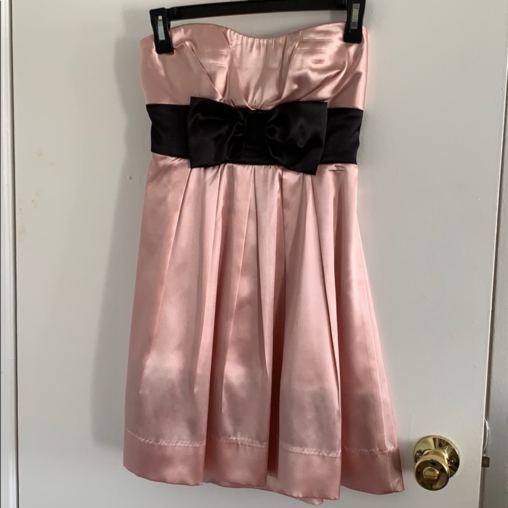 Light pink strapless homecoming dress